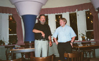 Lesung in Berlin-Weißensee am 16.06.2006: Matthias Wühle und Veranstalter Wilfried Platzek
